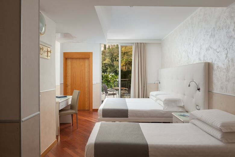 Hotel Continental - Tonellihotels
