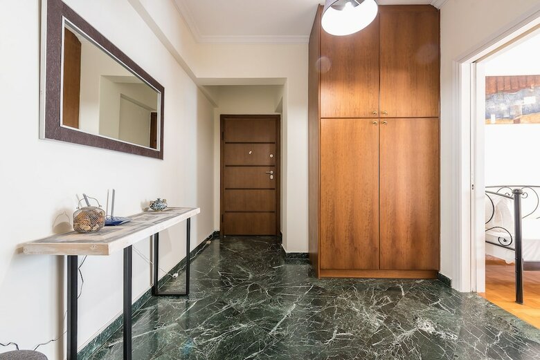 Comfy Apartment In Acropolis Area