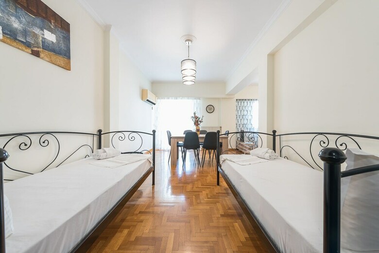 Comfy Apartment In Acropolis Area