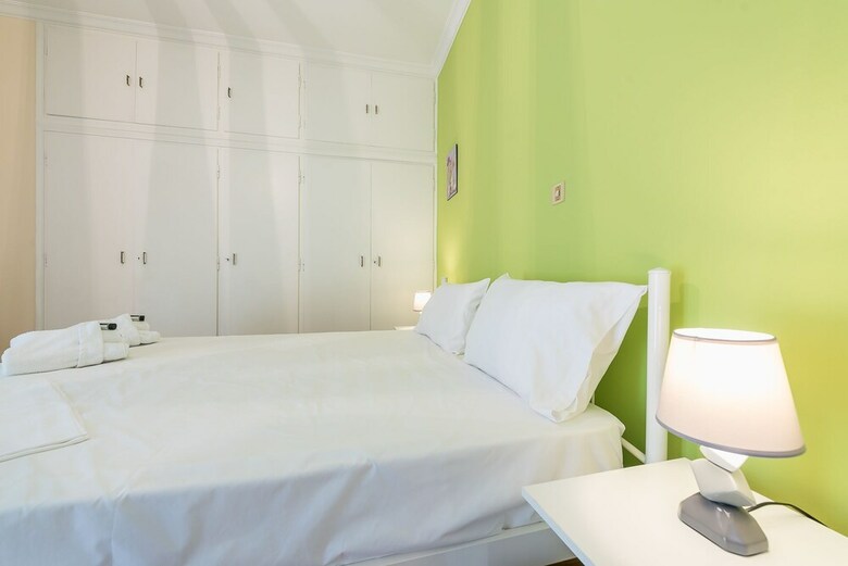 Comfy Apartment In Acropolis Area