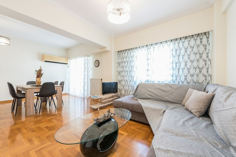 Comfy Apartment In Acropolis Area