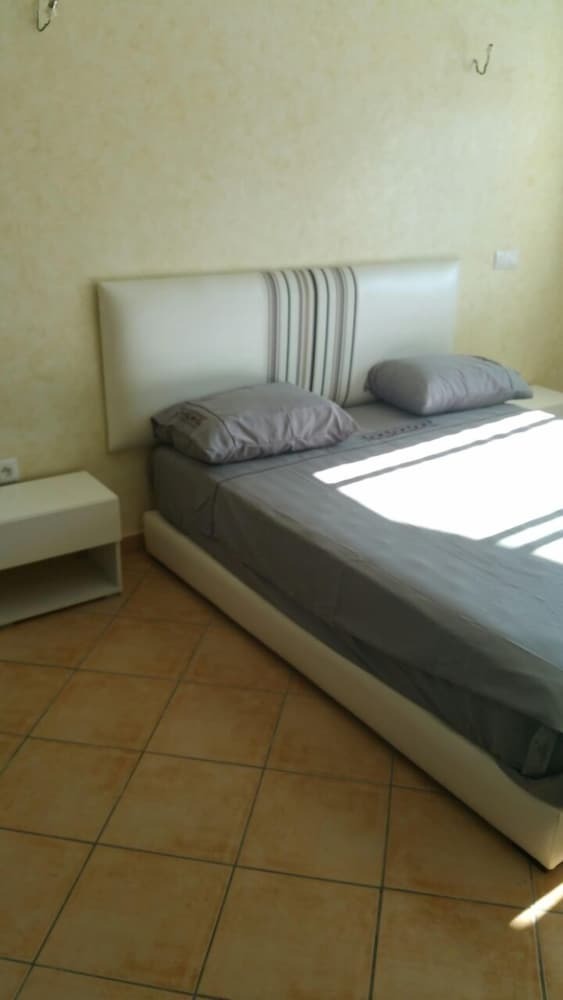 Apartamentos App Zmr
