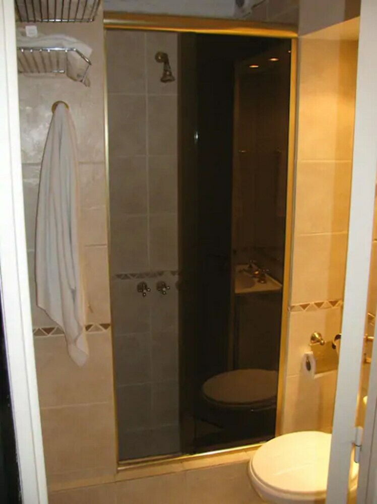 Apartamentos Cervi�o Y Bulnes 1