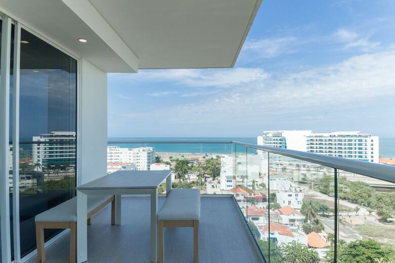 Apartamentos Martinique By Nomad Guru