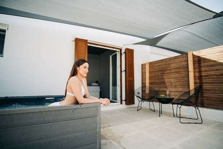 Hotel Mesanto Luxury Suites