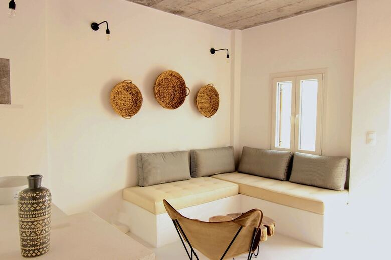 Hotel Mesanto Luxury Suites
