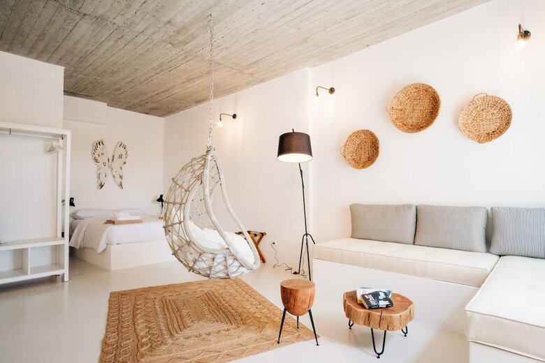 Hotel Mesanto Luxury Suites