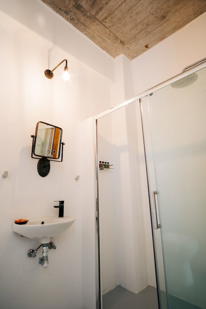 Hotel Mesanto Luxury Suites