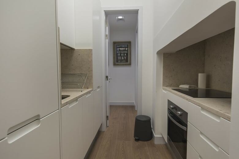 Apartamentos High Ceiling Duplex Apt Cais Do Sodre