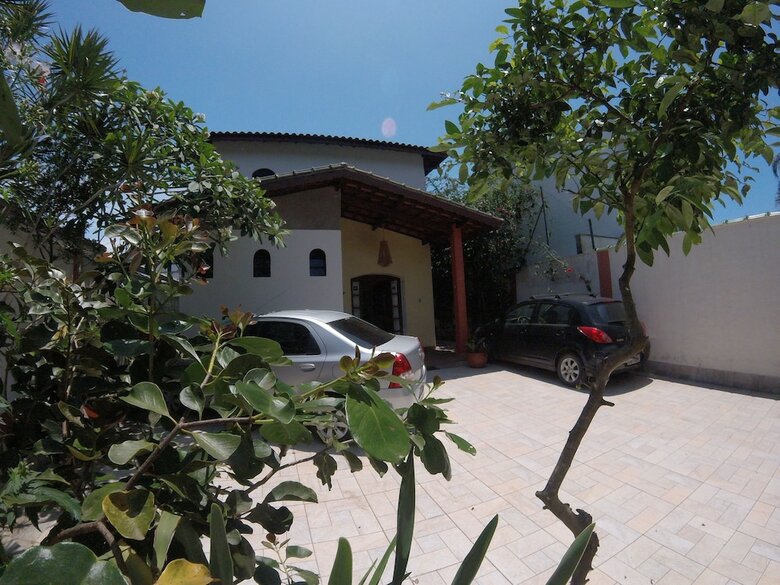 Hostal Bertioga Beach Hostel