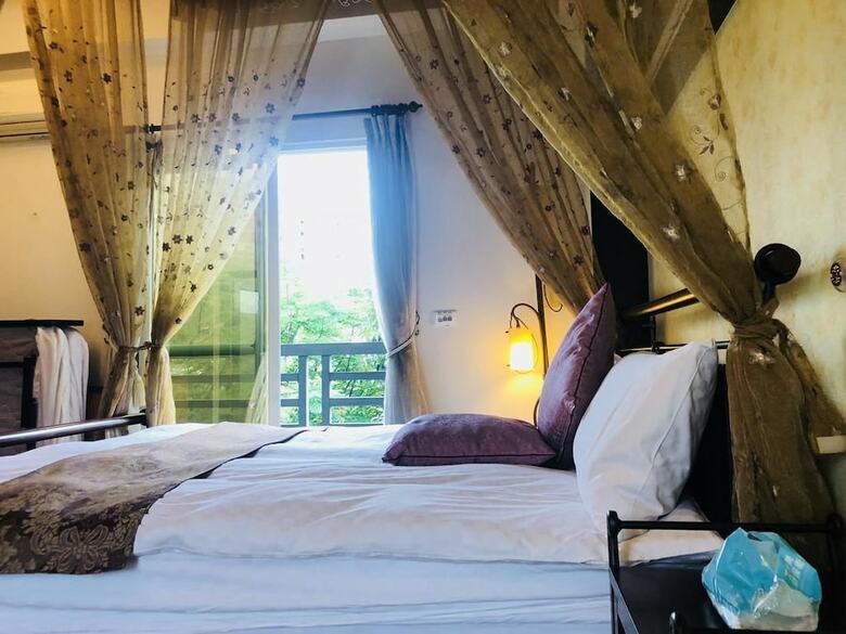 Bed & Breakfast Corner Love Homestay