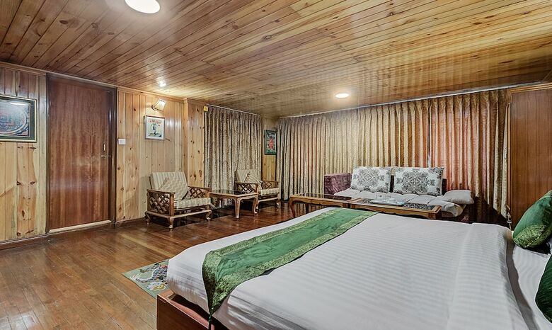 Treebo Trend Dekeling Hotel