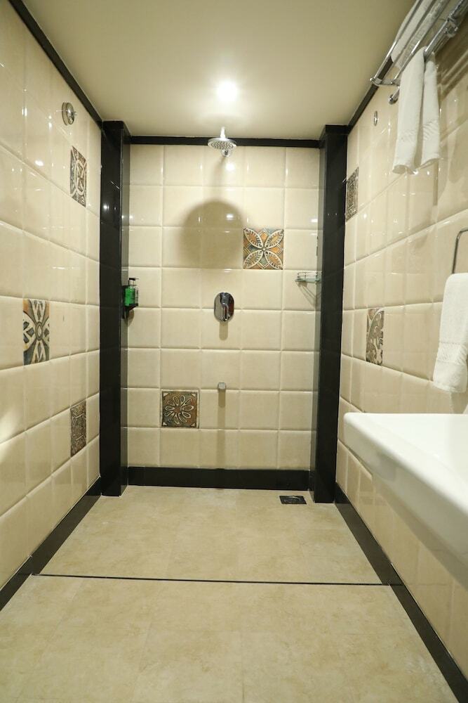 Kyriad Hotel Solapur