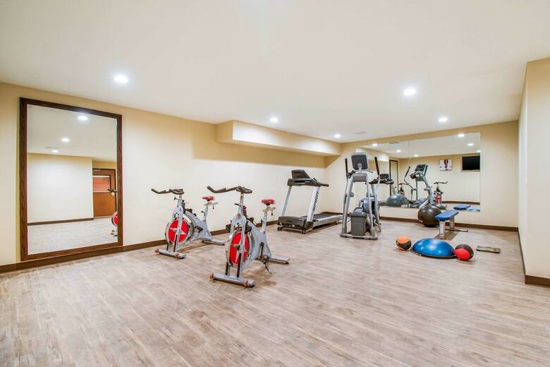 Hotel Comfort Inn & Suites Harrisburg - Hershey West