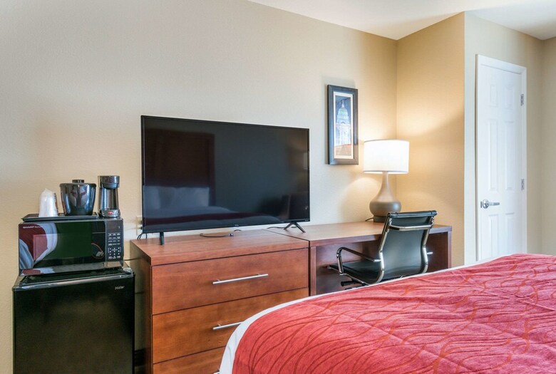 Hotel Comfort Inn & Suites Harrisburg - Hershey West