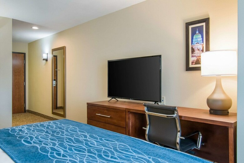 Hotel Comfort Inn & Suites Harrisburg - Hershey West