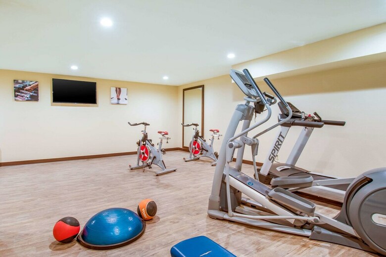 Hotel Comfort Inn & Suites Harrisburg - Hershey West