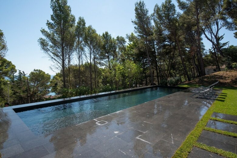 Apartamentos Ava Senia