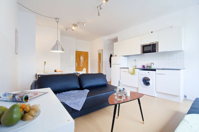 Apartments Elpilar Wedding