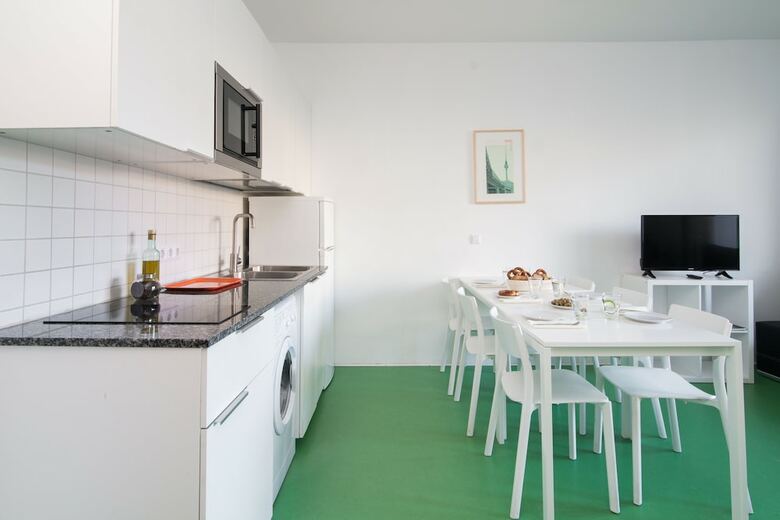 Apartments Elpilar Wedding