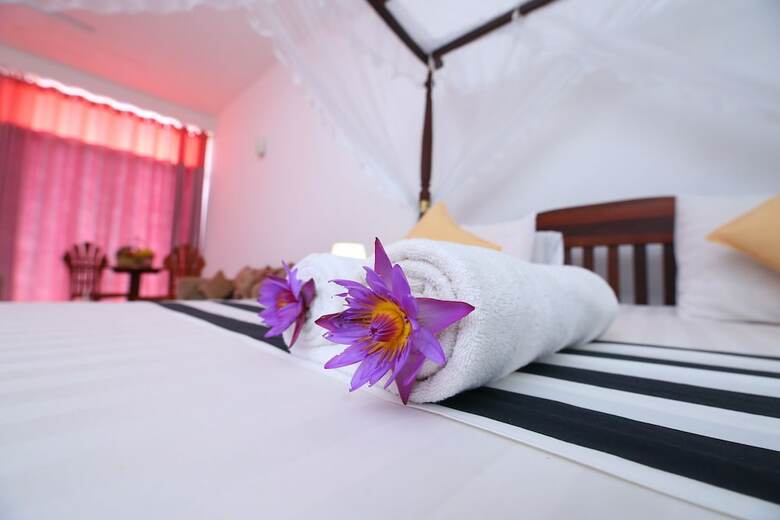 Hotel Polhena Sea View