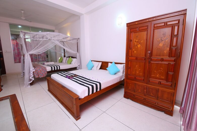 Hotel Polhena Sea View