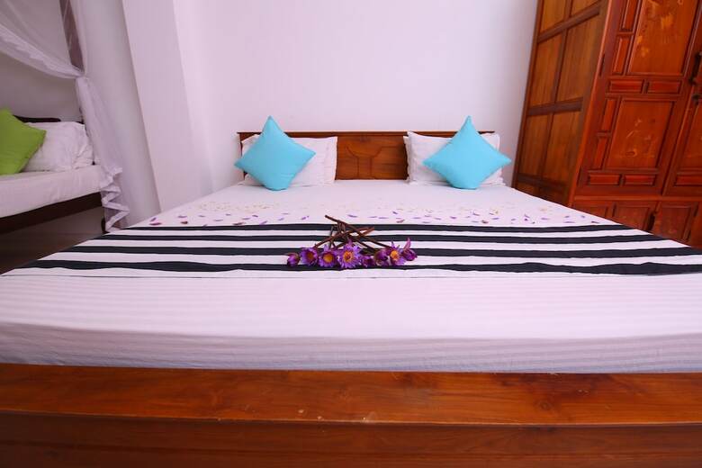 Hotel Polhena Sea View