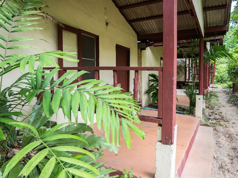 Hotel Secret Place Backpacker - Adults Only