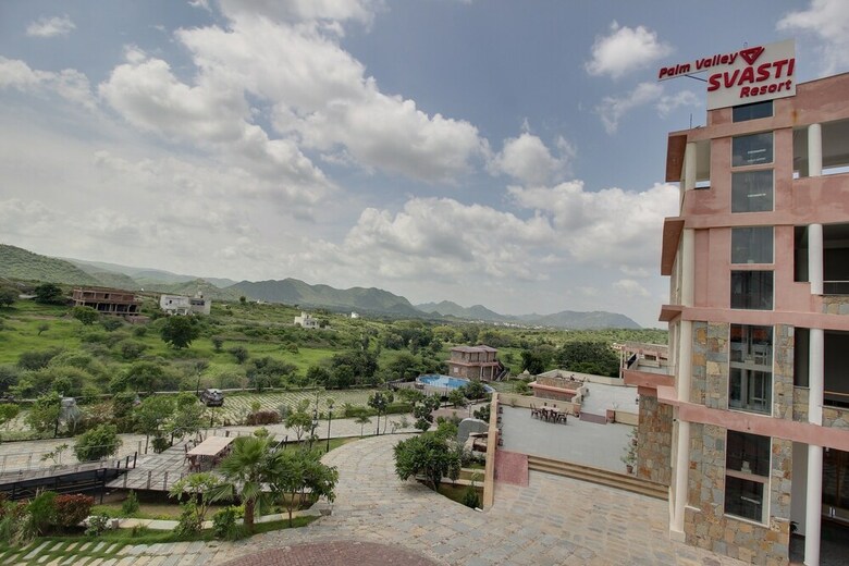 Hotel Palm Valley Svasti Resort