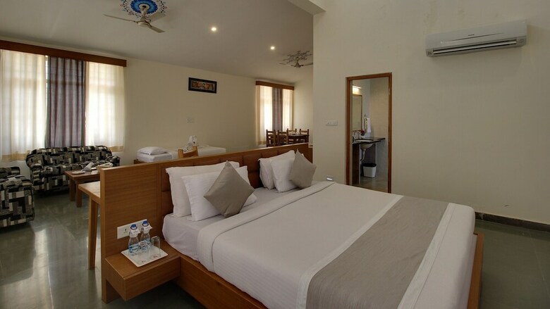Hotel Palm Valley Svasti Resort