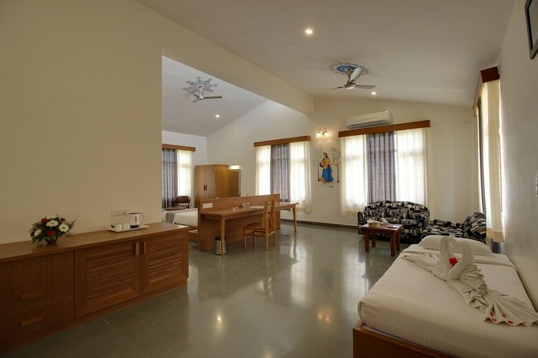 Hotel Palm Valley Svasti Resort