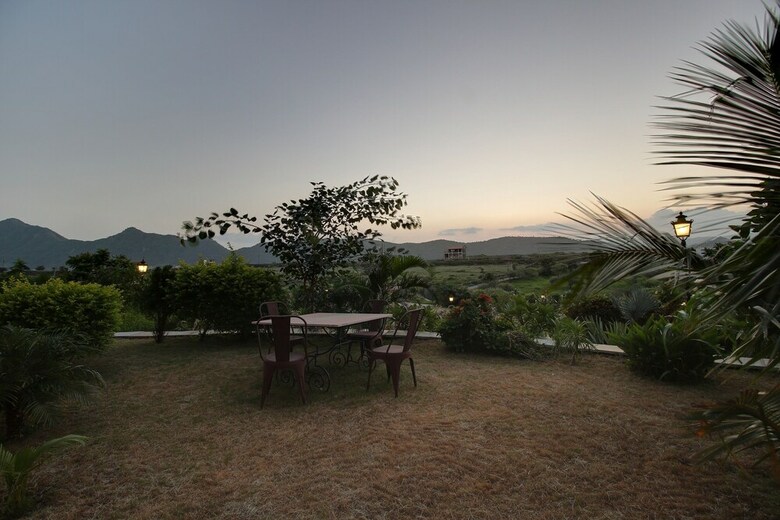 Hotel Palm Valley Svasti Resort