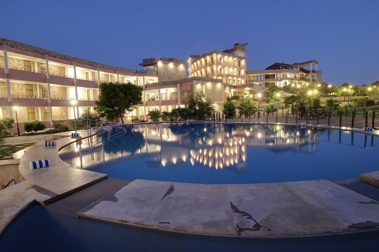Hotel Palm Valley Svasti Resort