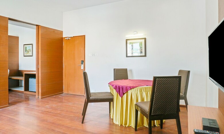 Hotel Treebo Rathi Residency