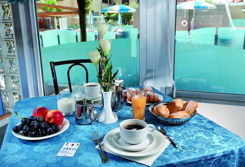 Hotel Paris Resort
