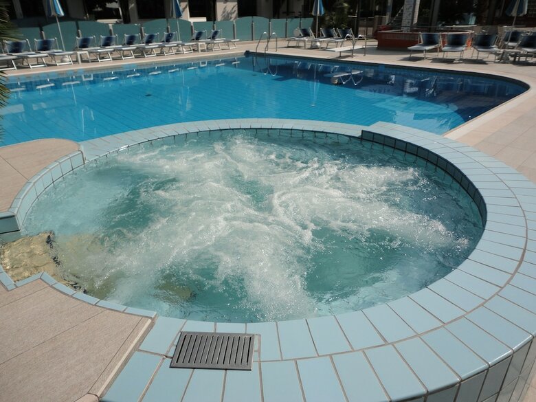 Hotel Paris Resort