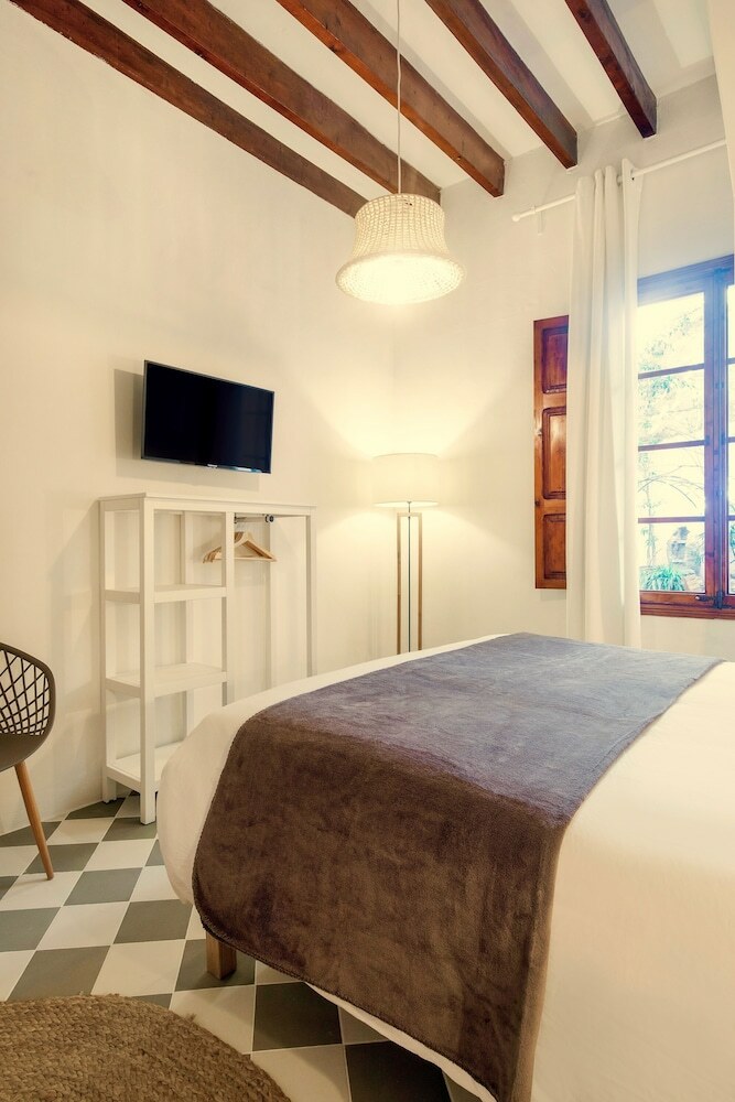 Senda Caimari Hotel