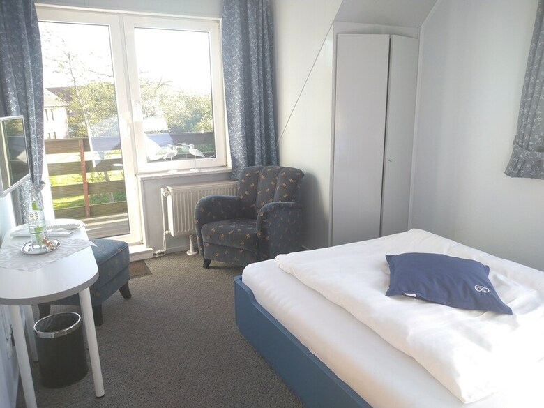 Bed & Breakfast Fr�hst�ckshotel M�ven Kieker