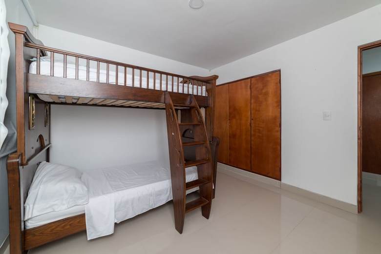 Apartamentos Galeon By Nomad Guru