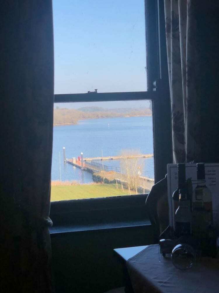 Hotel Knockninny Country House & Marina