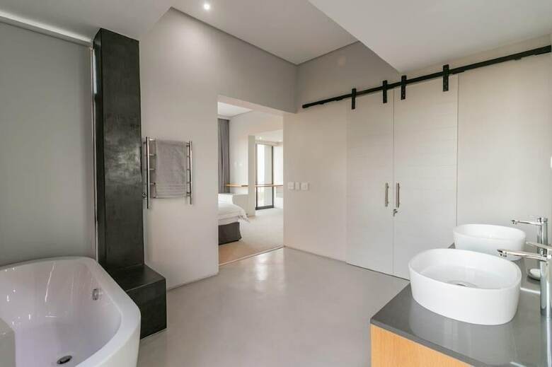 Hotel Compass Property Solutions