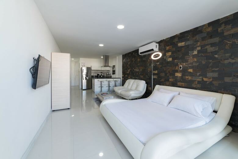 Crist�foro Apartments By Nomad Guru