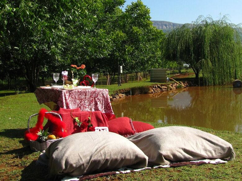 Hotel Millstream Inn Guesthouse