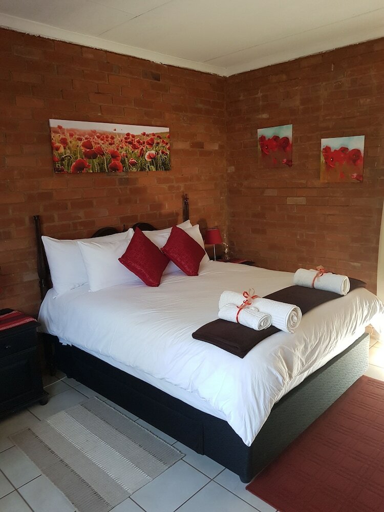 Hotel Millstream Inn Guesthouse