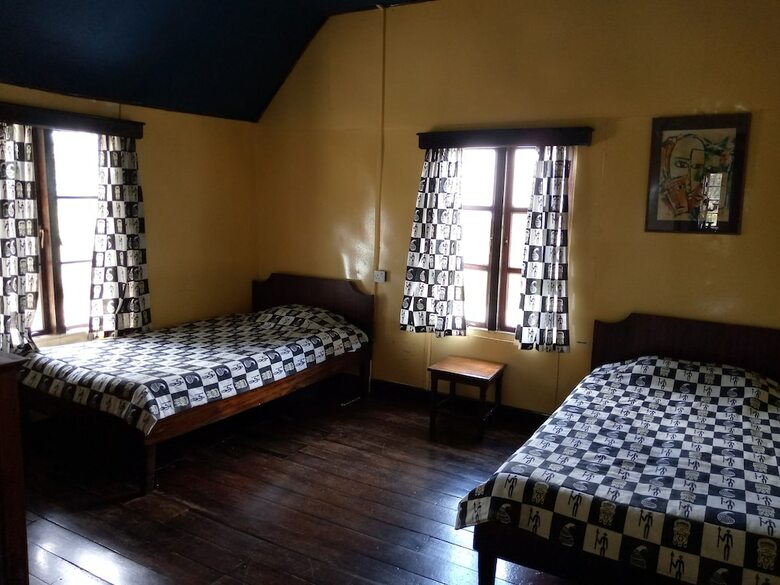Posada Castle Forest Lodge