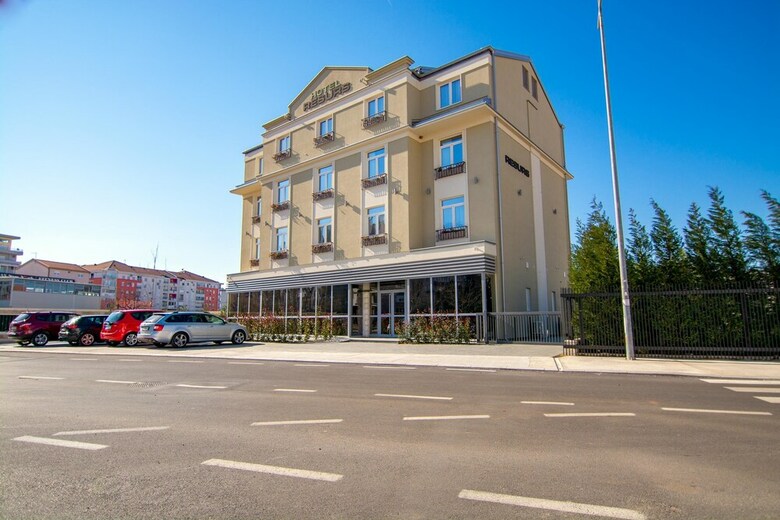 Hotel Resurs