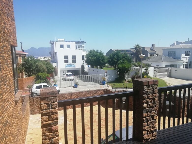 Hotel Bedandbeach.capetown
