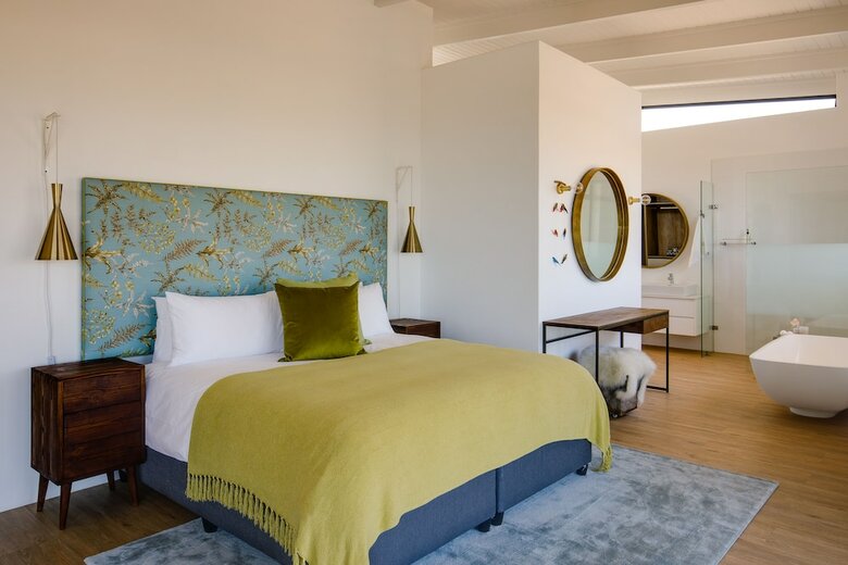 Hotel One Hilltop