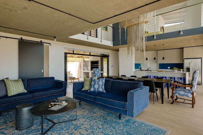 Hotel One Hilltop