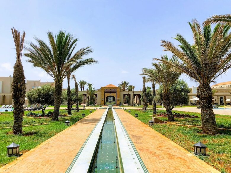 Hotel Oasis Blue Pearl